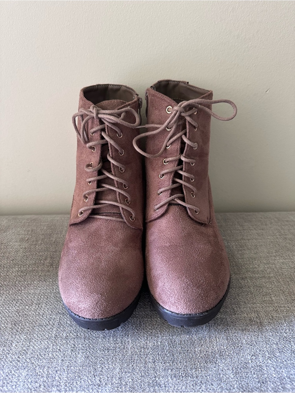 TOP Moda Brown Lace-Up Suede Ankle Boots